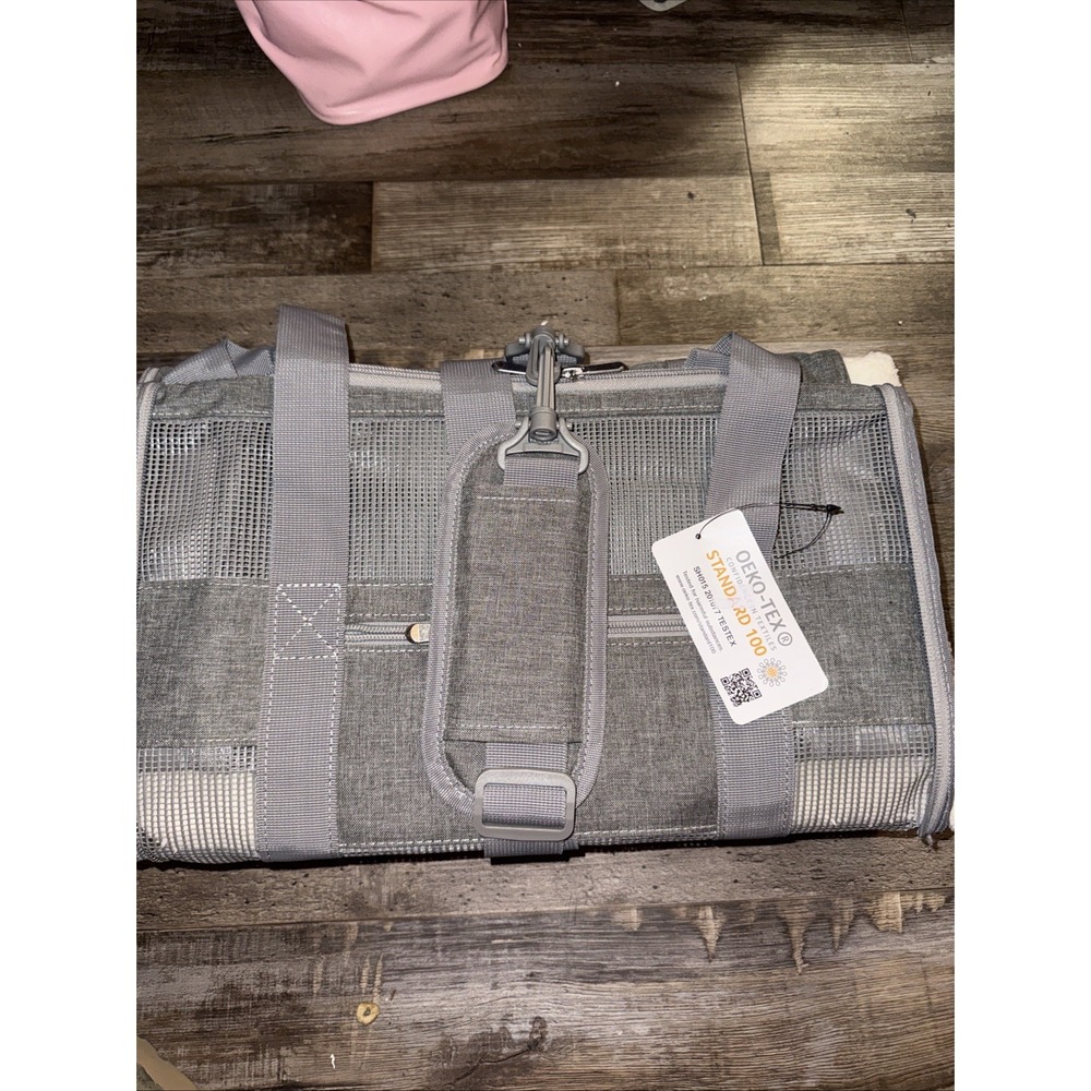 Oeko - Tex Sm Animal Carrier Grey NWT